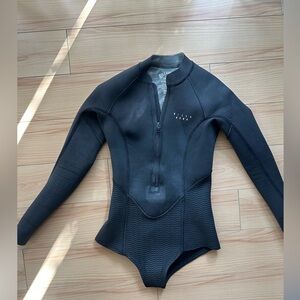Billabong 2mm springsuit